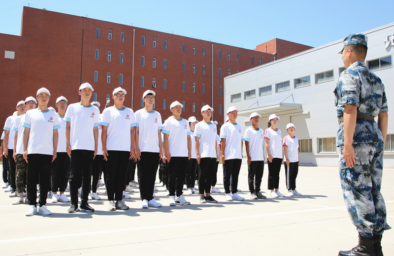 2019年7月1日，中天北京集團(tuán)大學(xué)生入職培訓(xùn)。